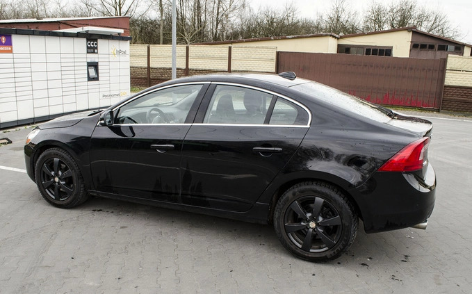 Volvo S60 cena 35055 przebieg: 239000, rok produkcji 2013 z Dęblin małe 46